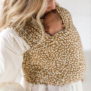 Solly Baby Wrap in Cheetah